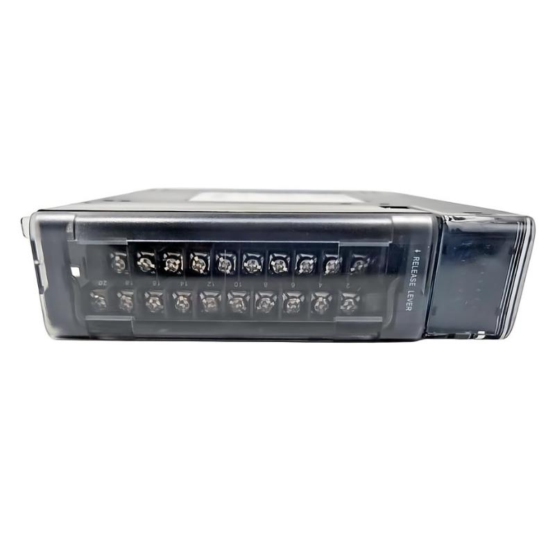 GE IC694MDL740 Voltage Output Module