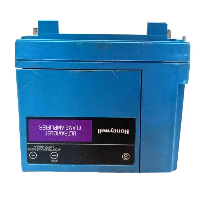 Honeywell RM7800L1046 Burner Controller Unit