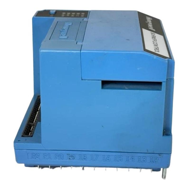 Honeywell RM7840L1075 Burner Controller