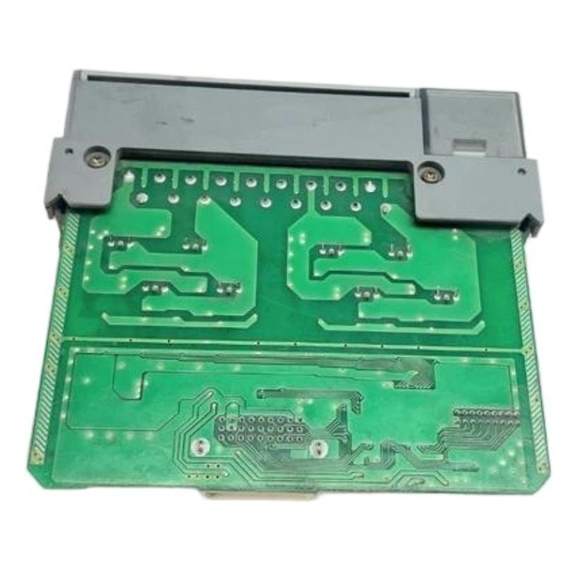 Allen Bradley 1746-OBP8/B SLC 500 Digital DC Output Module