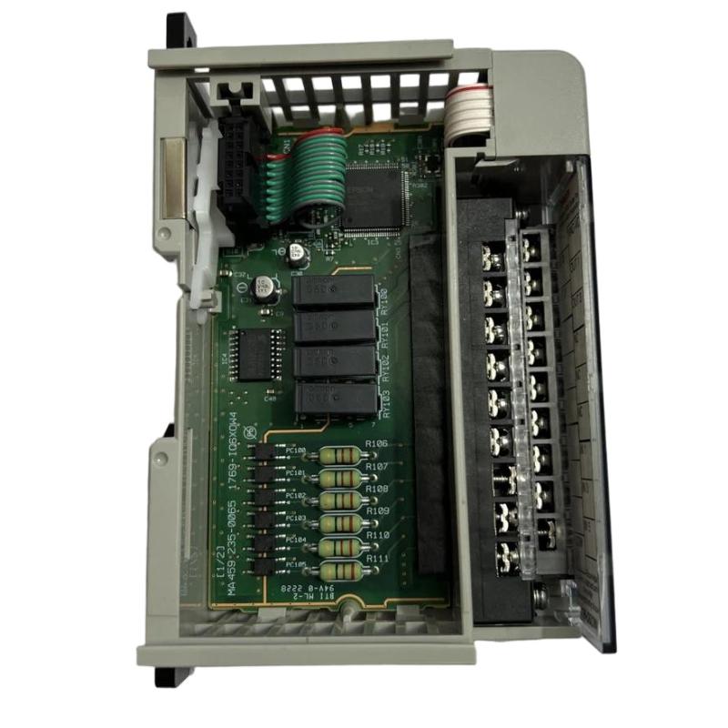 Allen Bradley 1769-IQ6XOW4 CompactLogix Compact I/O Digital Combination Module
