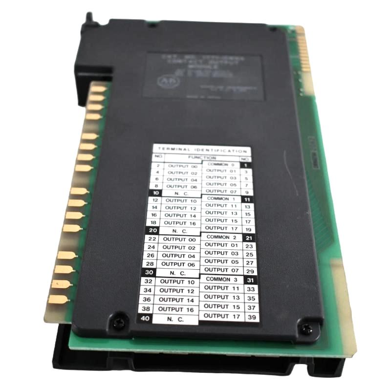 Allen Bradley 1771-OWNA Contact Output Module