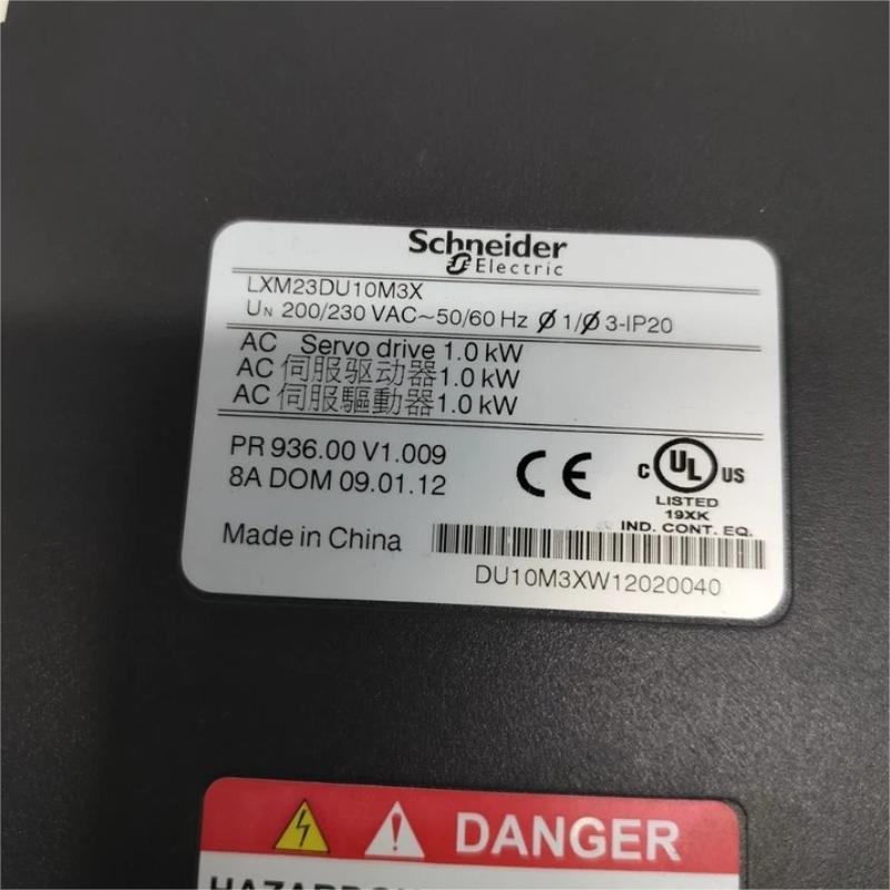 Schneider LXM23DU10M3X Motion Servo Drive