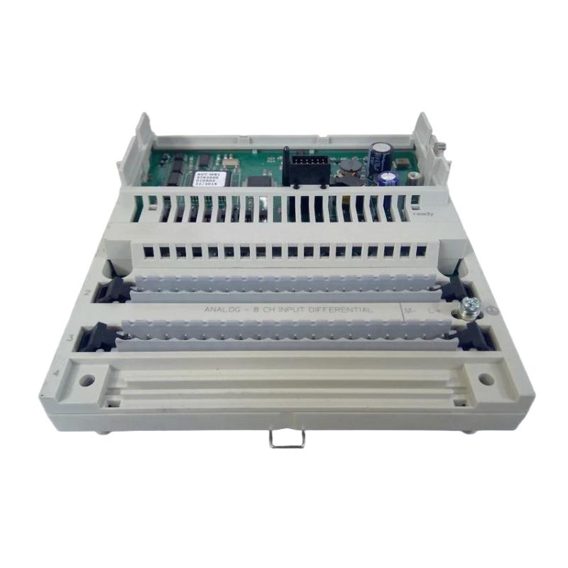 Schneider 170AAI03000 Distributed Analog Input Base