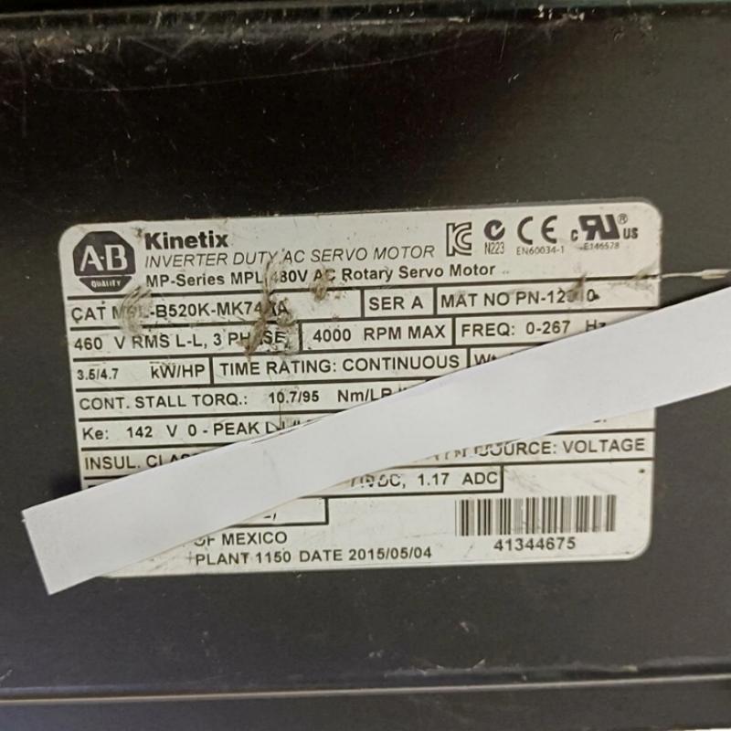 Allen Bradley MPL-B520K-MK74AA Servo Motor
