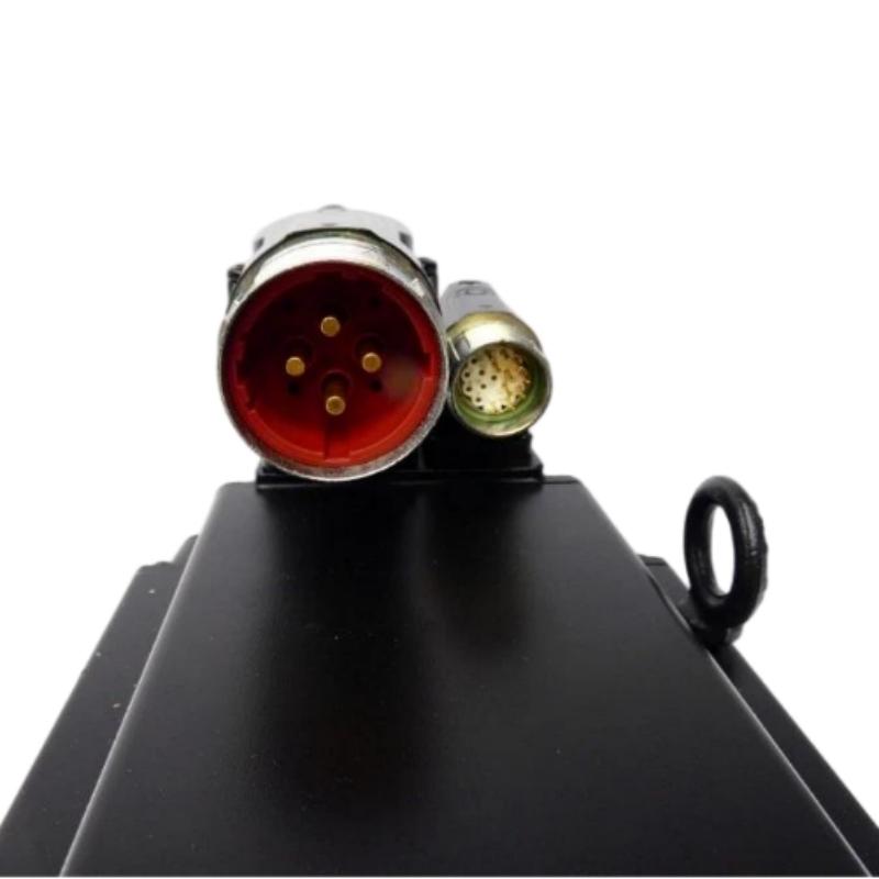 Allen Bradley MPL-B580J-SJ74AA Servo Motor