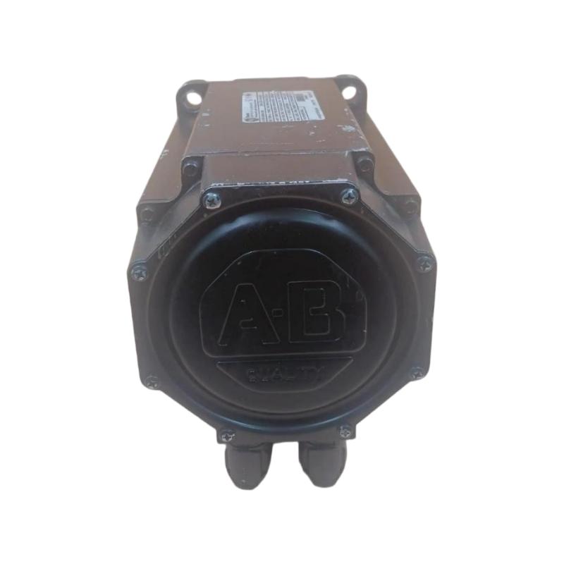 Allen Bradley MPL-B960D-MJ72AA Servo Motor